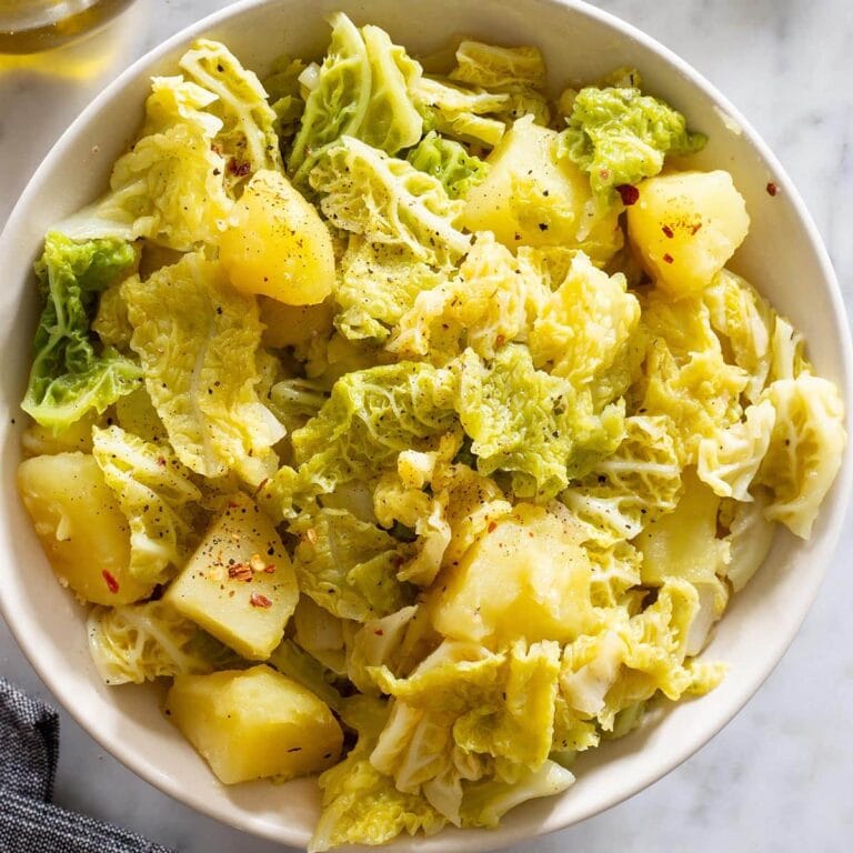 Verza e patate recipe.
