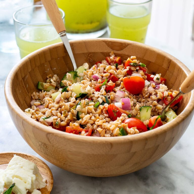Insalata di farro recipe.