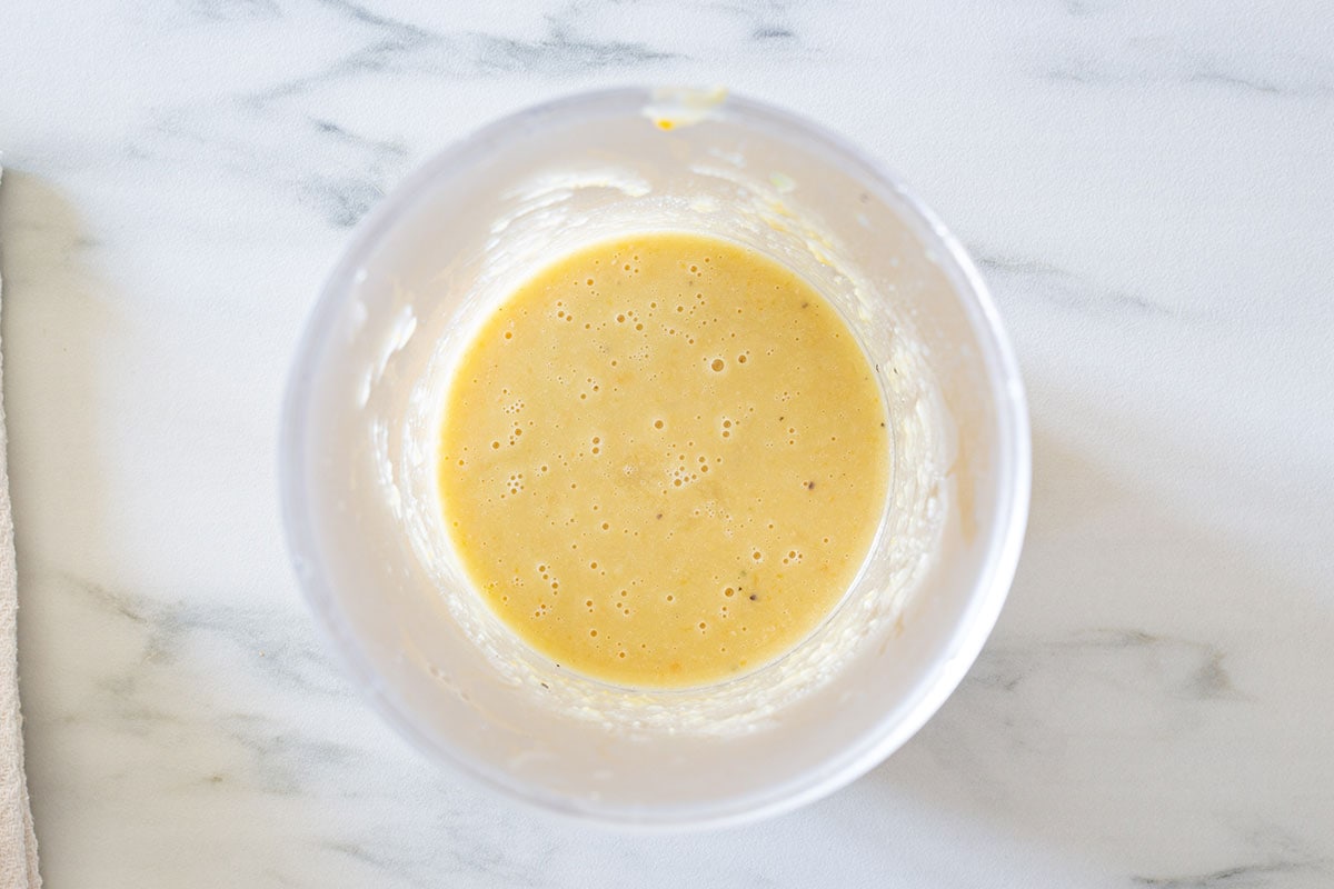 Blended chickpeas mixture.