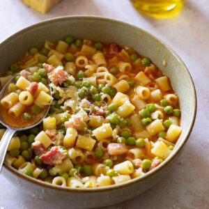 Pasta e piselli recipe for peas and pasta.